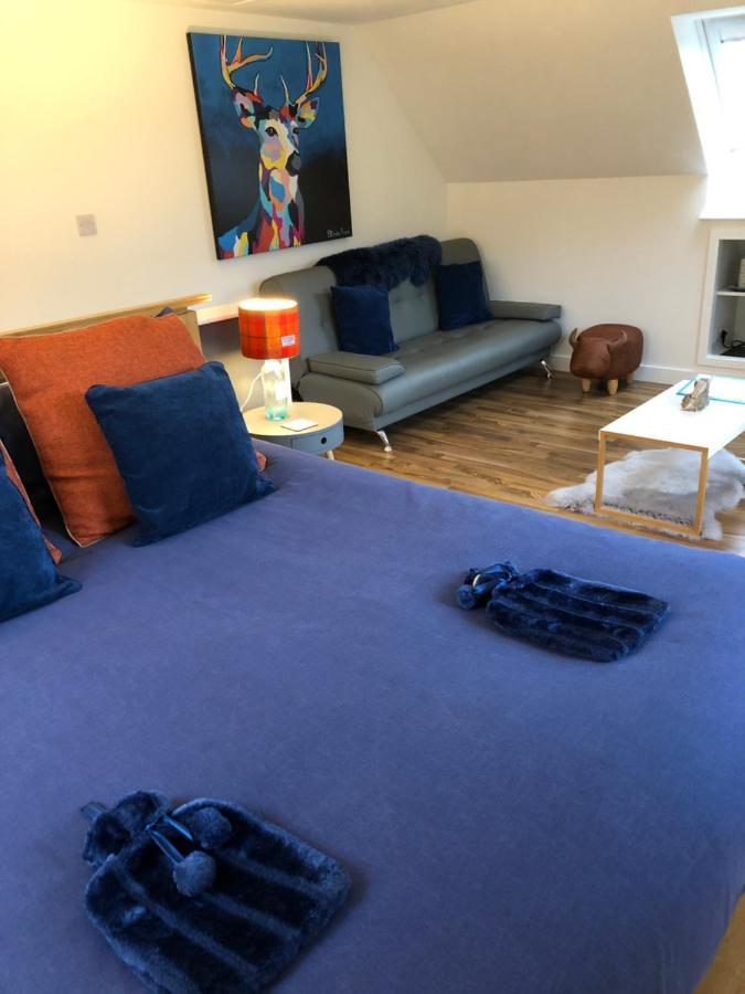 Drovers Studio Apartment Tomatin Exterior foto
